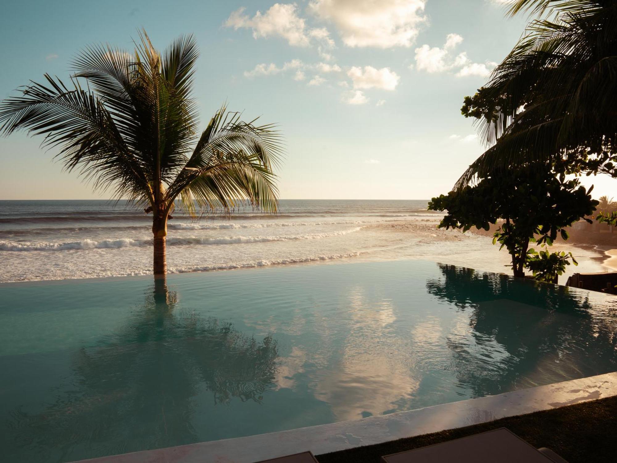 Puro Surf Hotel El Zonte Eksteriør bilde